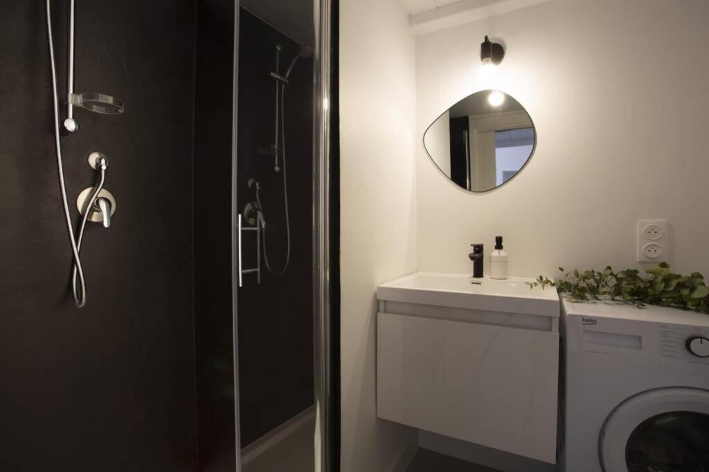 Appartement Vieil Antibes, 5mn à pied de la plage avec parking Extérieur photo